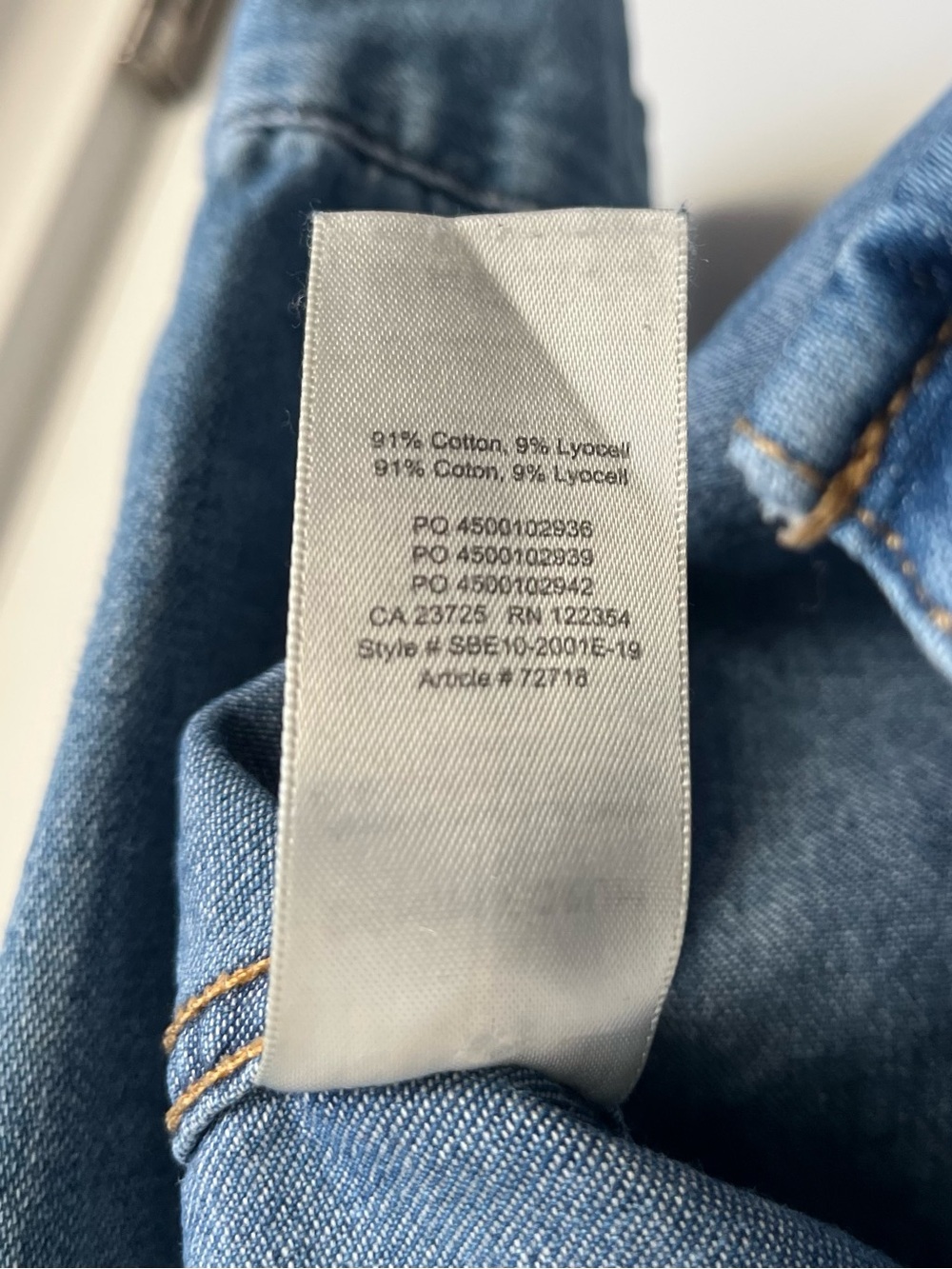 Denim Forum Two-Tone Denim Button-Down Shirt🥰🥰🥰 - Picture 10 of 11